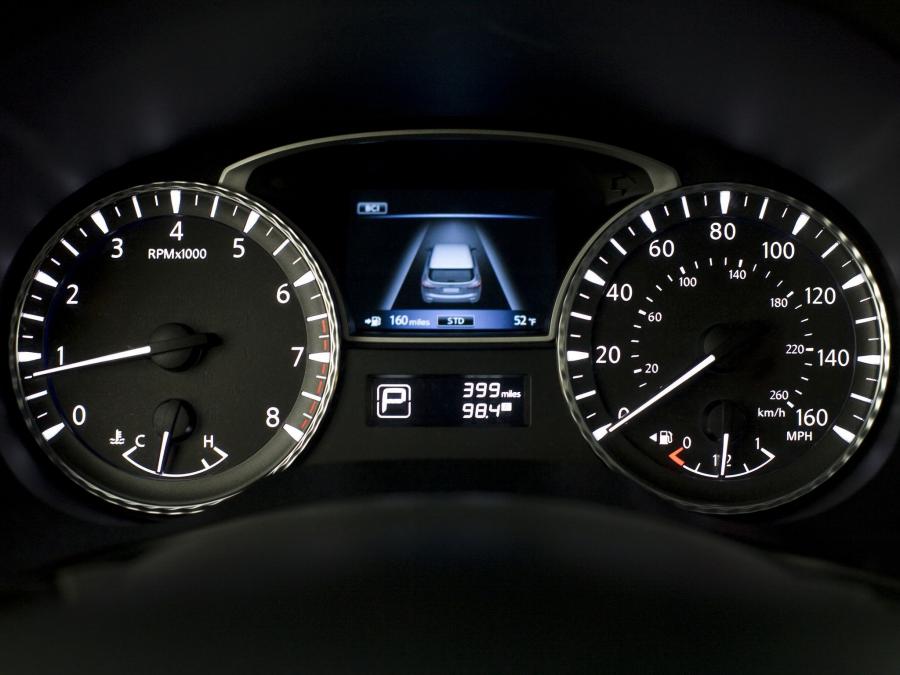  Infiniti JX35 2013 года  (фото 21 из 95)